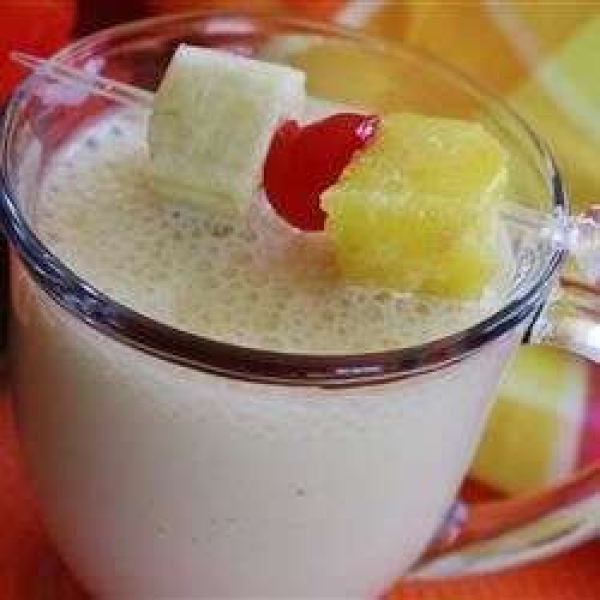 Yummy Mango-Banana Milkshake