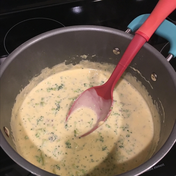 Easy Cheesy Cream of Broccoli Soup