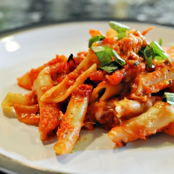 Ziti With Olives and Sun-Dried Tomatoes