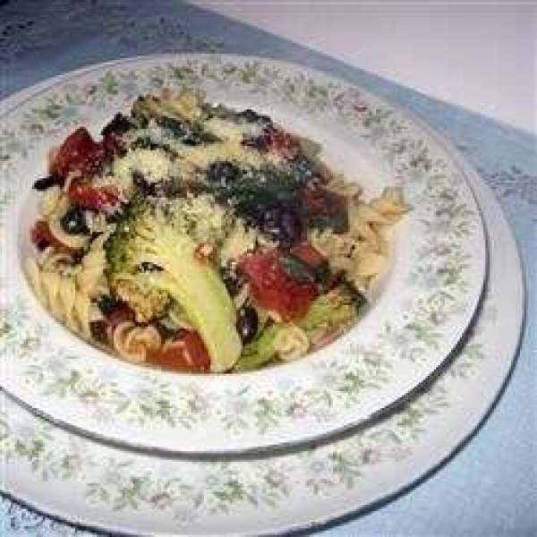 Spinach and Black Bean Pasta