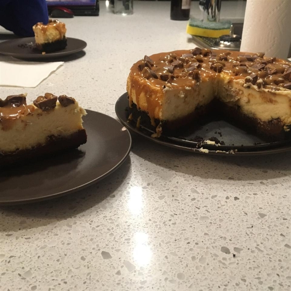 Toffee Chunk Cheesecake