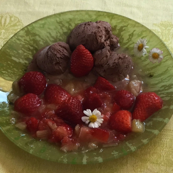 Rhubarb-Strawberry Compote