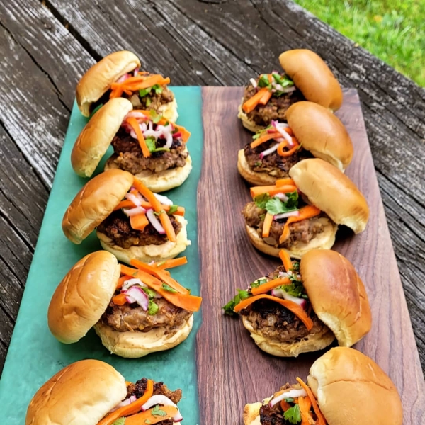 Banh Mi Sliders