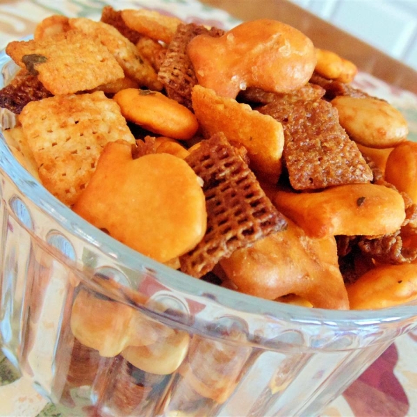 Spicy Buffalo Chex Mix
