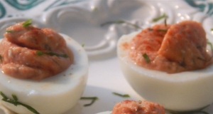 Easy Smoked Salmon Deviled Eggs
