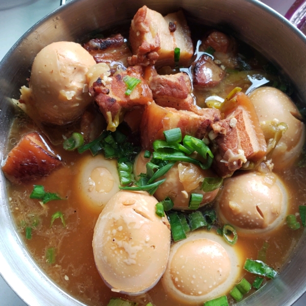 Caramelized Pork Belly (Thit Kho)