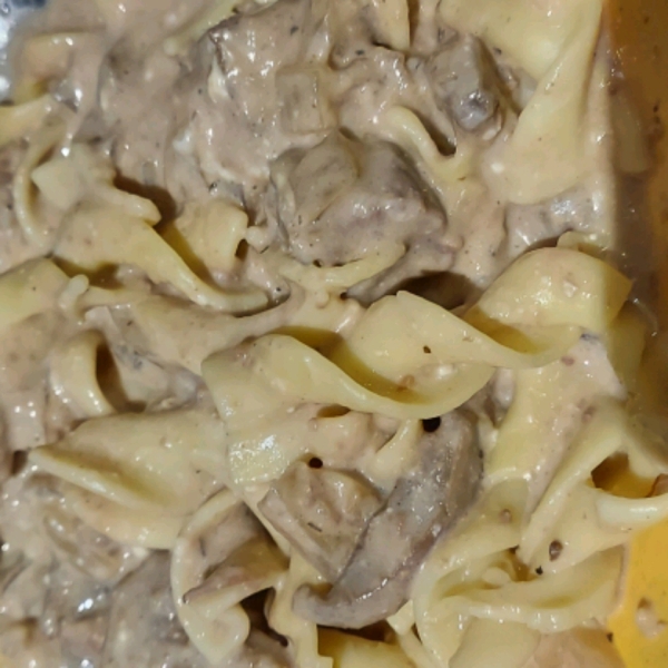 Easy Beef Stroganoff in the Slow Cooker