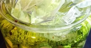 Garlic and Dill Lacto-Fermented Pickles