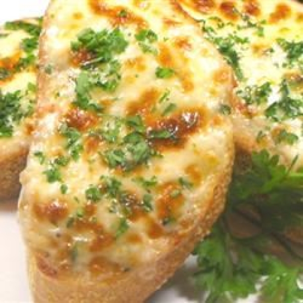 Creamy Cheese Bread