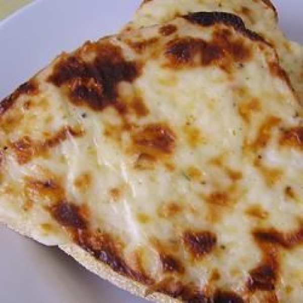 Creamy Cheese Bread