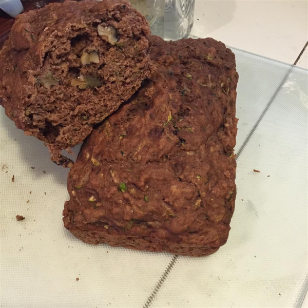 Super Moist Zucchini Bread