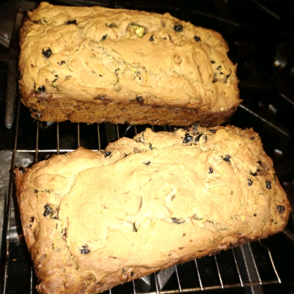 Super Moist Zucchini Bread