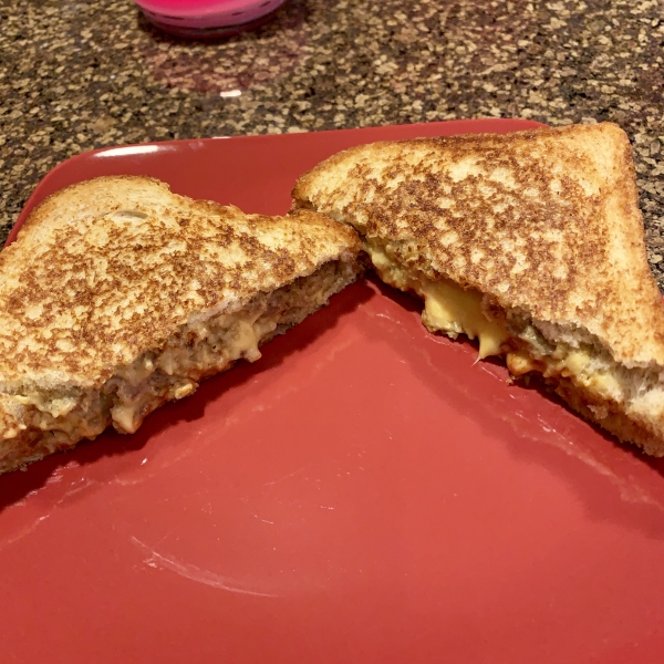 Meatloaf Grilled Cheese Sandwich
