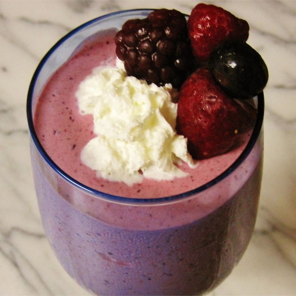 Berries and Cream Smoothie