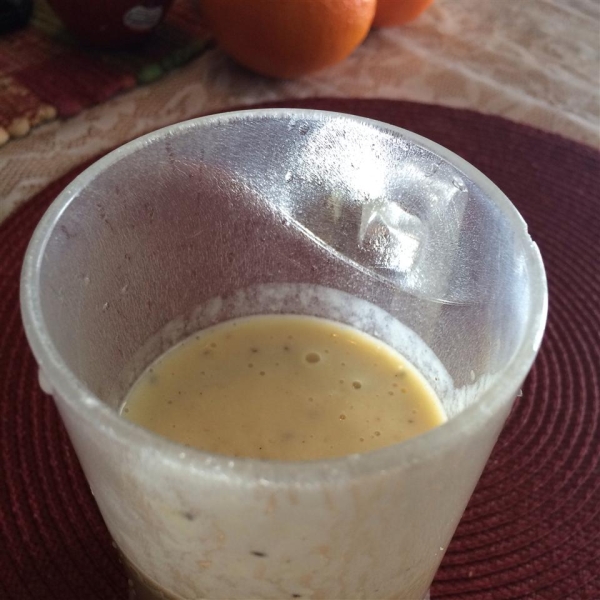 Kiwi-Banana-Pineapple-Orange Smoothie