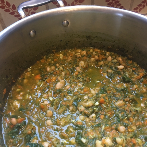 Spinach and White Bean Soup