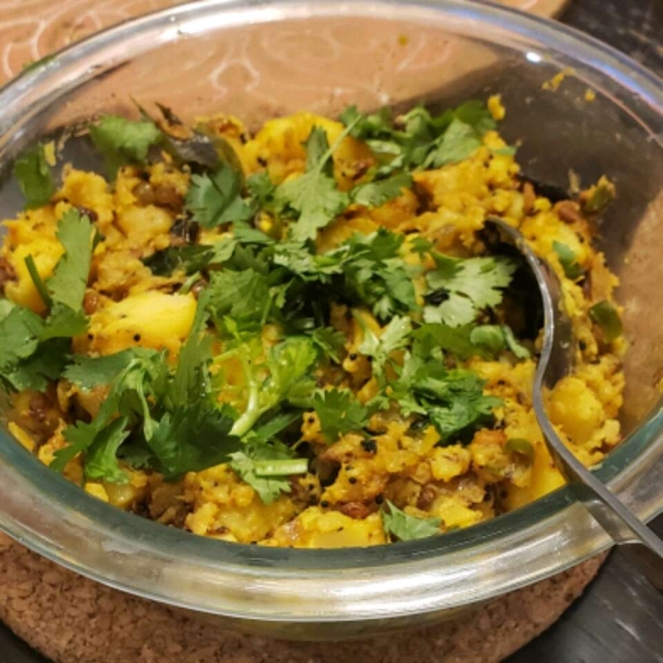 Bangaladumpa (Potato) Upma Koora