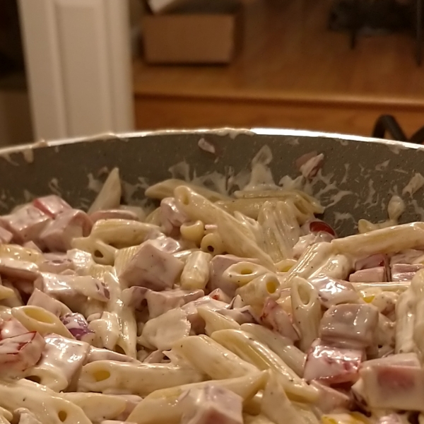 Awesome Ham Pasta Salad