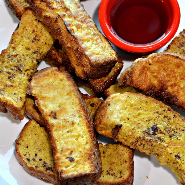 Easy Air Fryer French Toast Sticks