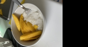 Sweet Sticky Rice with Mangoes