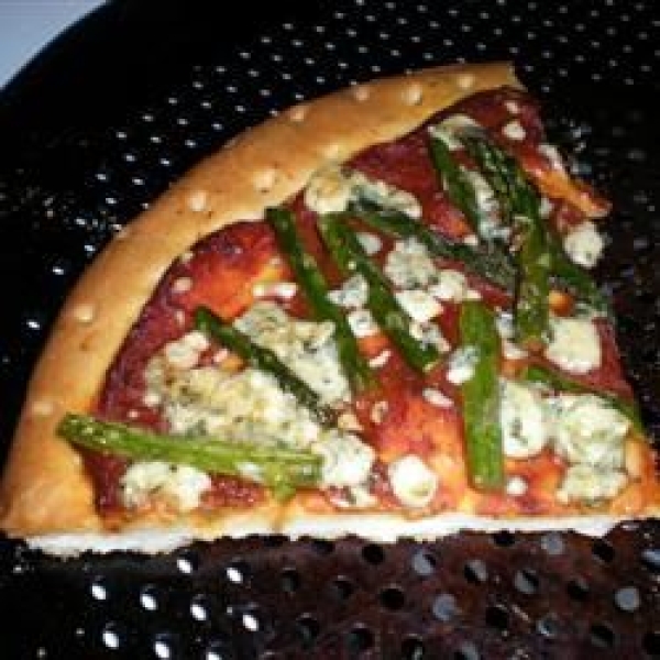 Blue Cheese and Asparagus Pizza