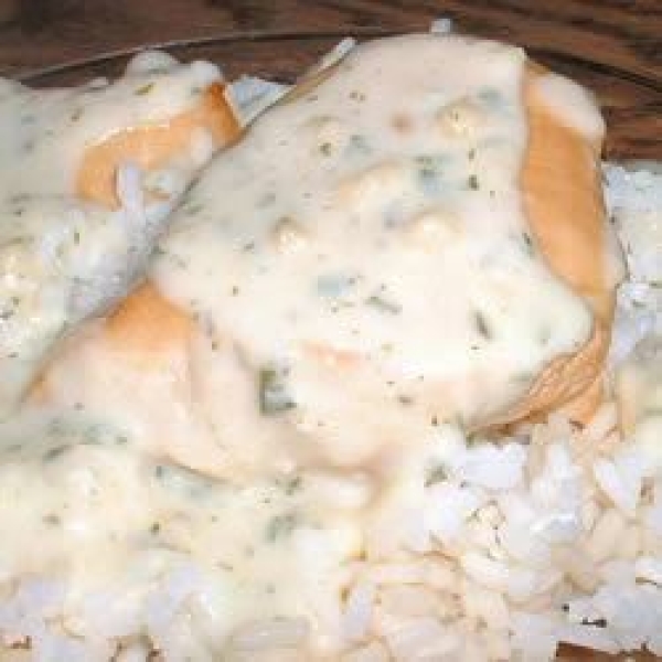 Broiled Chicken with Roasted Garlic Sauce