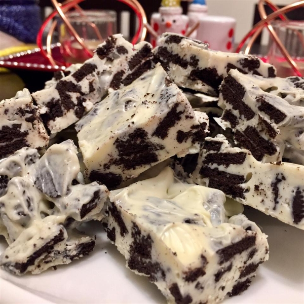 Oreo™ Cookie Bark