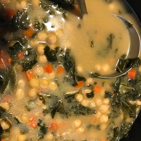 Vegan Kale and Chickpea Soup