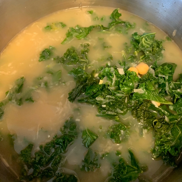 Vegan Kale and Chickpea Soup