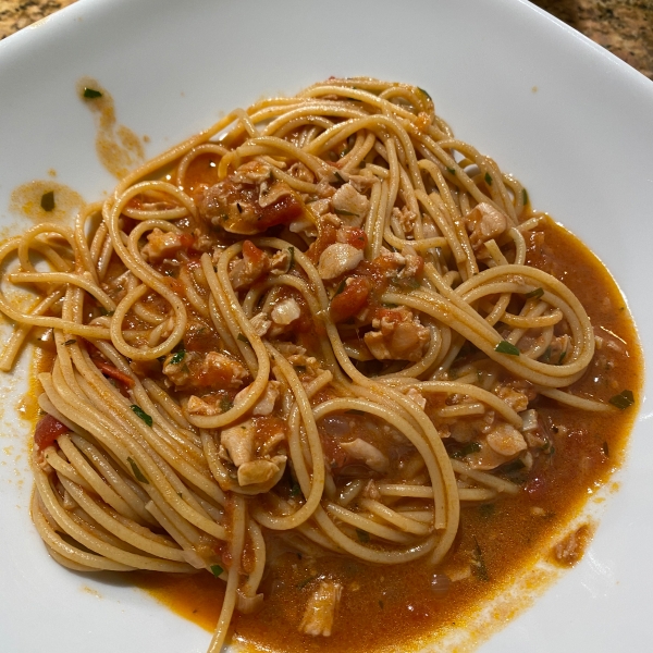 Linguine With Red Clam Sauce