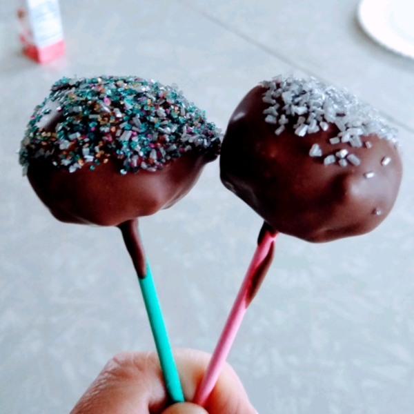 Brownie Truffles (Brownie Pops)