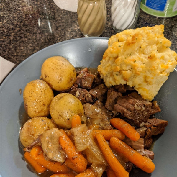 Instant Pot Pot Roast with Potatoes and Carrots