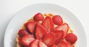 Strawberry Tart with Truvia® Natural Sweetener