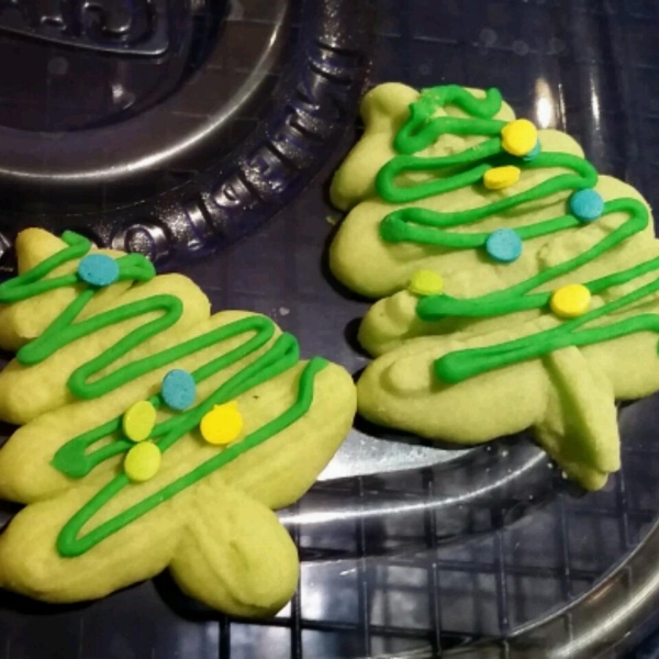 Holiday Spritz Cookies