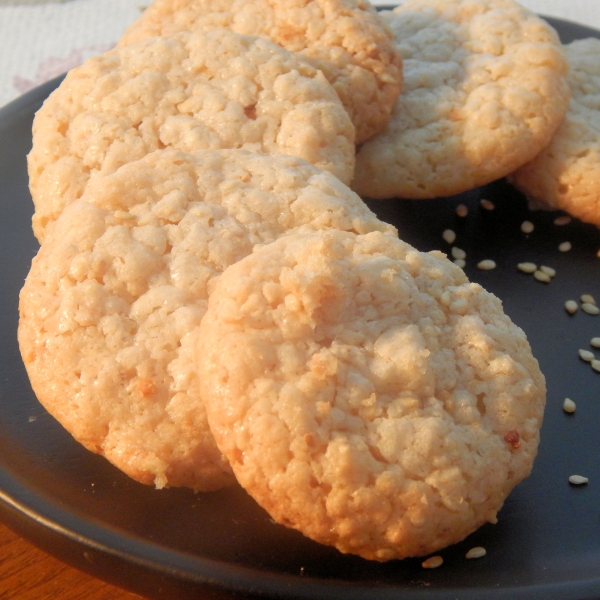 Sesame-Almond Macaroons