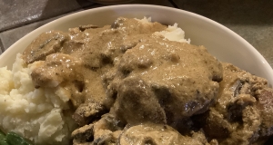 Hamburgers with Mushroom Gravy