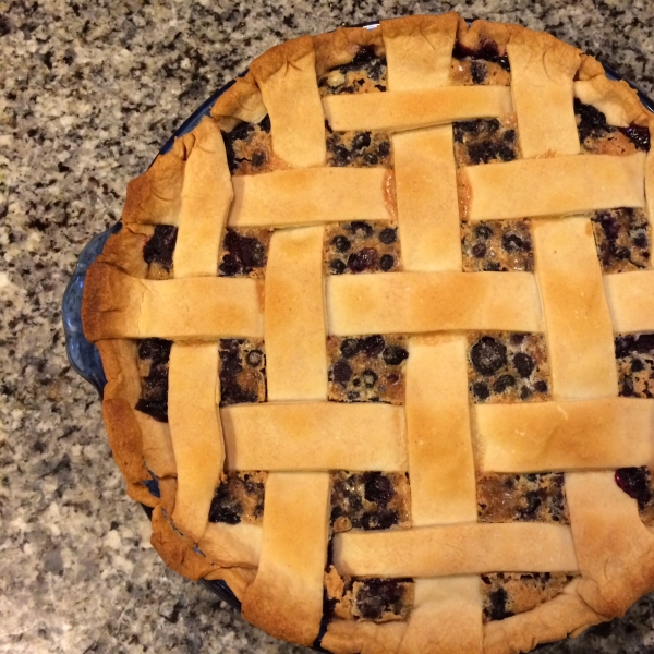 Old-Fashioned Blueberry Custard Pie