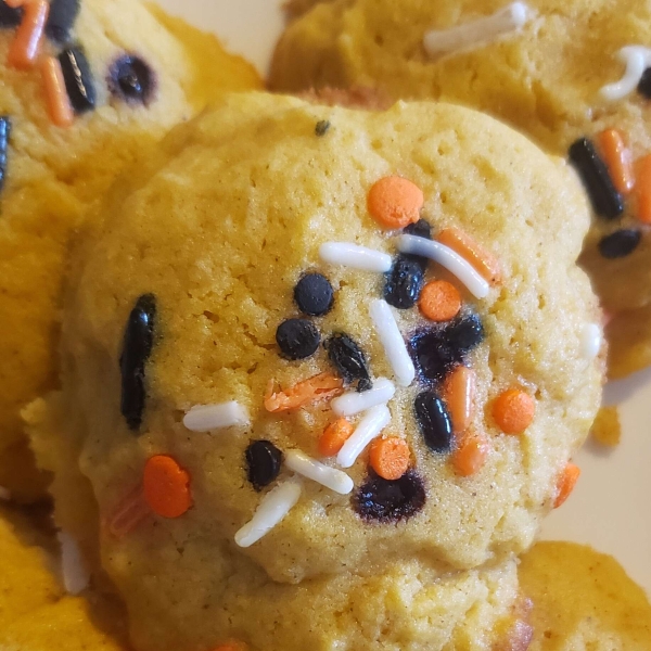 Pumpkin Spice Soft Sugar Cookies