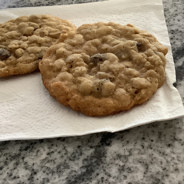 Oatmeal Raisin Cookies IV