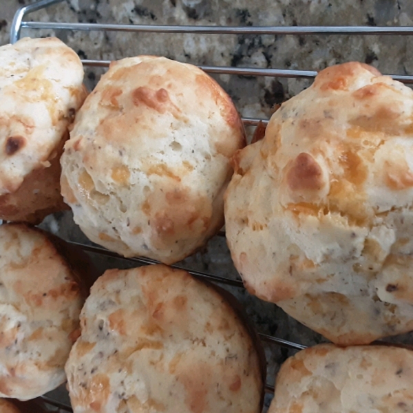 Cheddar Muffins