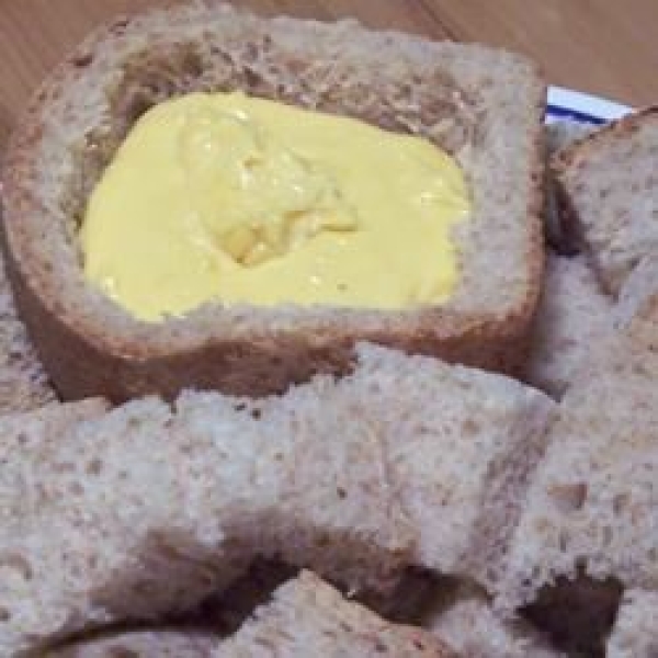Melody's Famous Beer Cheese
