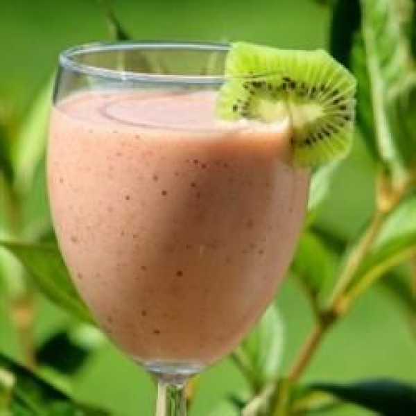 Strawberry Kiwi Milkshakes