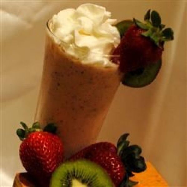 Strawberry Kiwi Milkshakes