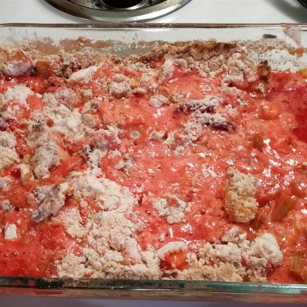 Aunt Kaye's Rhubarb Dump Cake