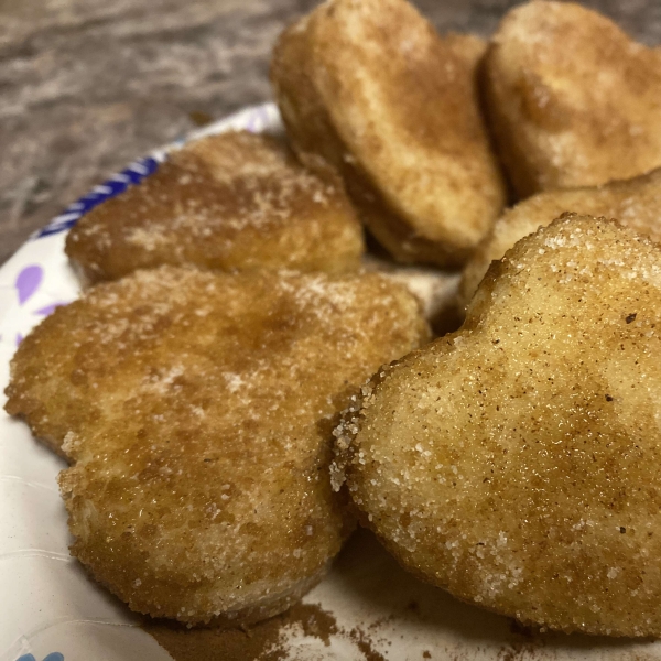 Air Fryer Cinnamon-Sugar Doughnuts