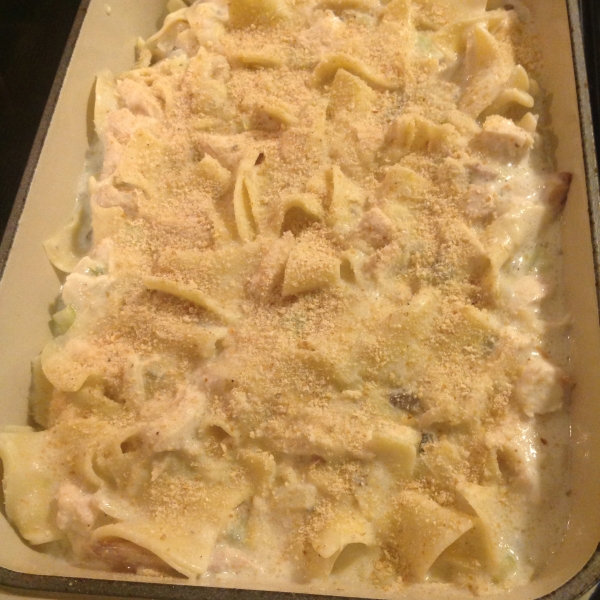 Wanda's Chicken Noodle Bake