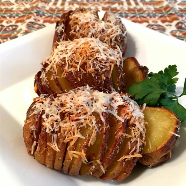 Fabienne's Hasselback Potatoes