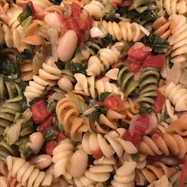 Penne Pasta with Cannellini Beans and Escarole