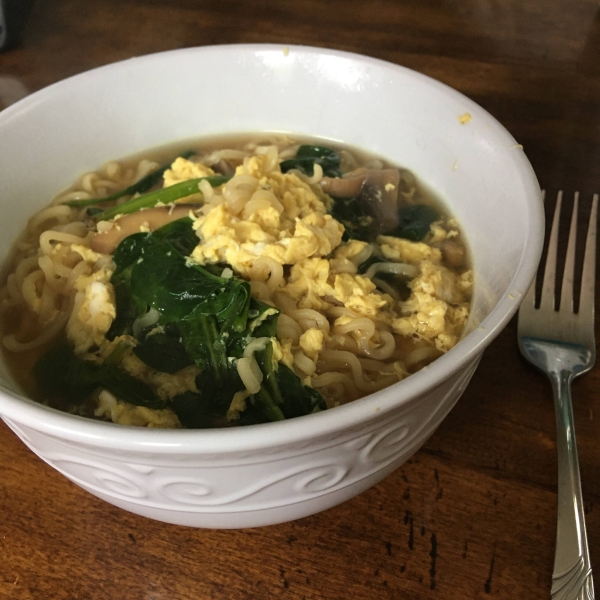 Low-Cholesterol Egg Drop Noodle Soup