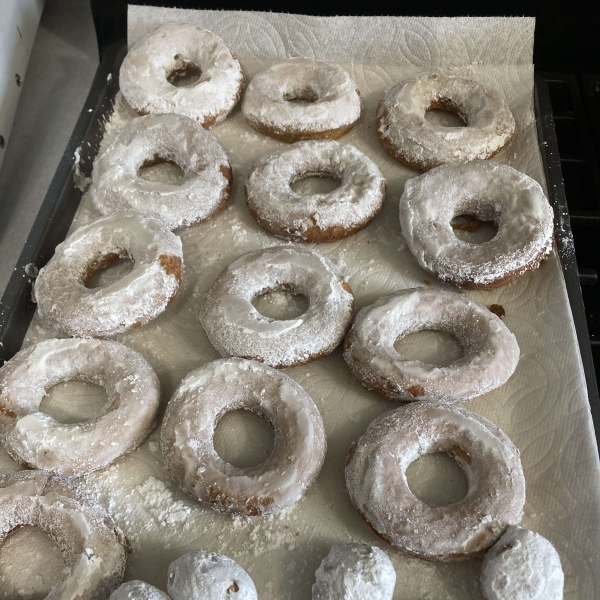 Easy Homemade Doughnuts